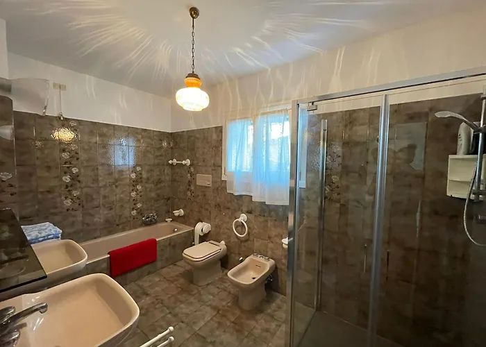 Oasi Di Pace A 3 Km Dal Mare Ferienhaus Imperia